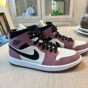 Nike Jordans High-Top Sneakers in Mauve and White